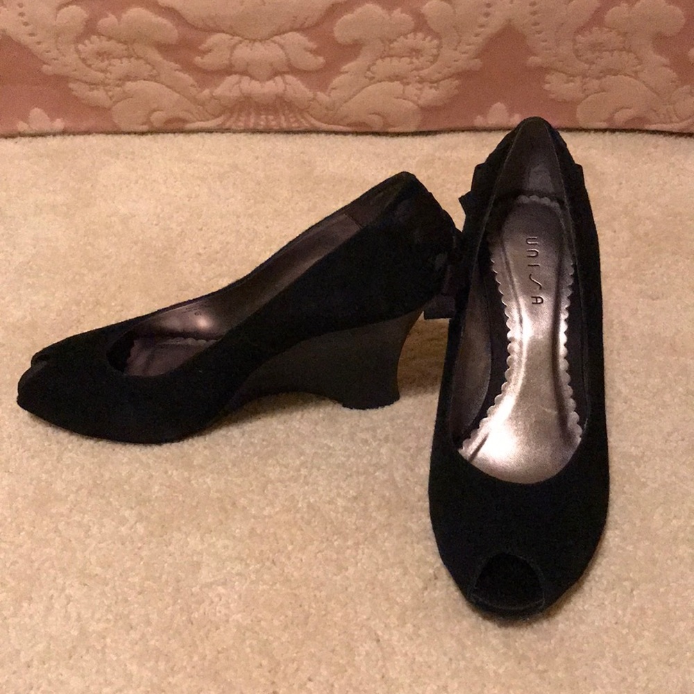 Unisa black suede wedges